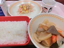 ごはん　牛乳　納豆　煮込みおでん　ごぼうサラダ