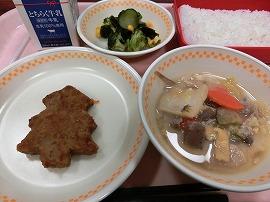 ごはん　牛乳　セレクト（もみの木ハンバーグ　ハムステーキ）　海藻サラダ　豆乳仕立ての野菜汁