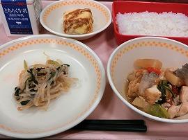 ごはん　牛乳　厚焼き卵　生揚げと大根のオイスターソース煮　キムチ和え