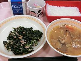 ごはん　牛乳　納豆　のり酢和え　ピリ辛味噌汁