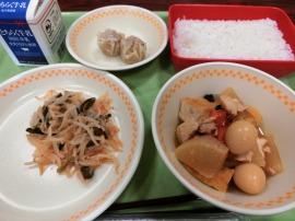 ごはん 牛乳 ポークしゅうまい② キムチあえ 生揚と大根のオイスターソース煮 ごはん 牛乳 ポークしゅうまい② キムチあえ 生揚と大根のオイスターソース煮