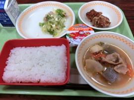 【烏山小学校 リクエスト給食】 ごはん 牛乳 鶏のから揚げ② イタリアンサラダ ピリ辛味噌汁 アセロラゼリー 【烏山小学校 リクエスト給食】 ごはん 牛乳 鶏のから揚げ② イタリアンサラダ ピリ辛味噌汁 アセロラゼリー