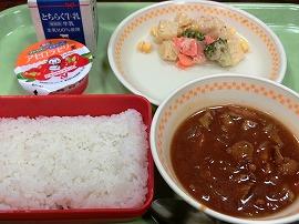 ごはん 牛乳 ハッシュドポーク ごまポテトサラダ アセロラゼリー ごはん 牛乳 ハッシュドポーク ごまポテトサラダ アセロラゼリー